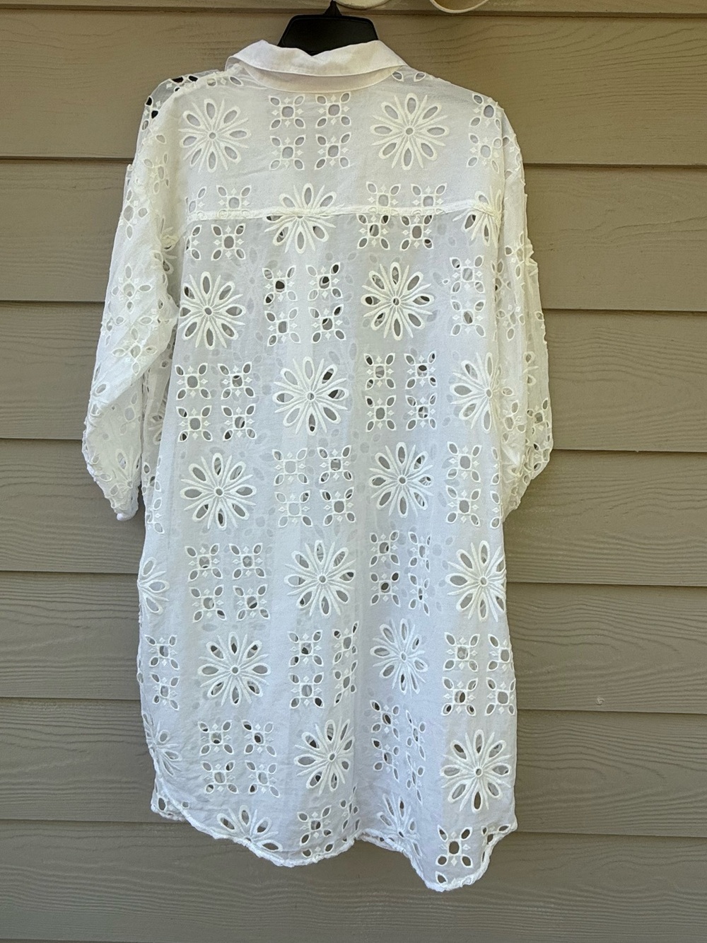 Johnny Was White Eyelet Blouse with Subtle Dot Pattern - Picture 8 of 8